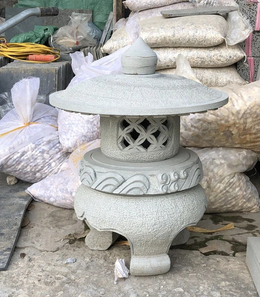 Bán đèn đá sân vườn